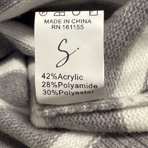 Silk and Salt Denise Gray and White Stripped Sweater Size Medium - Picture 5 of 5